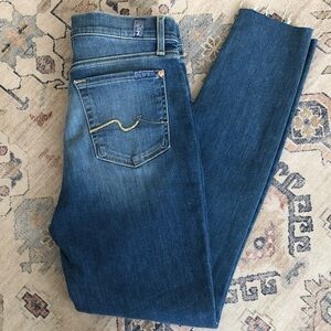 NWOT 7 FOR ALL MANKIND Gwenevere High Waist Jeans | Medium Wash BLMY | Size 27